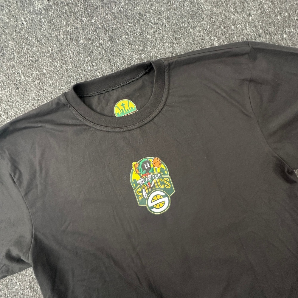 Running Plays Seattle SuperSonics Mens 2XL Marvin The Martian Streetwear Blk Tee